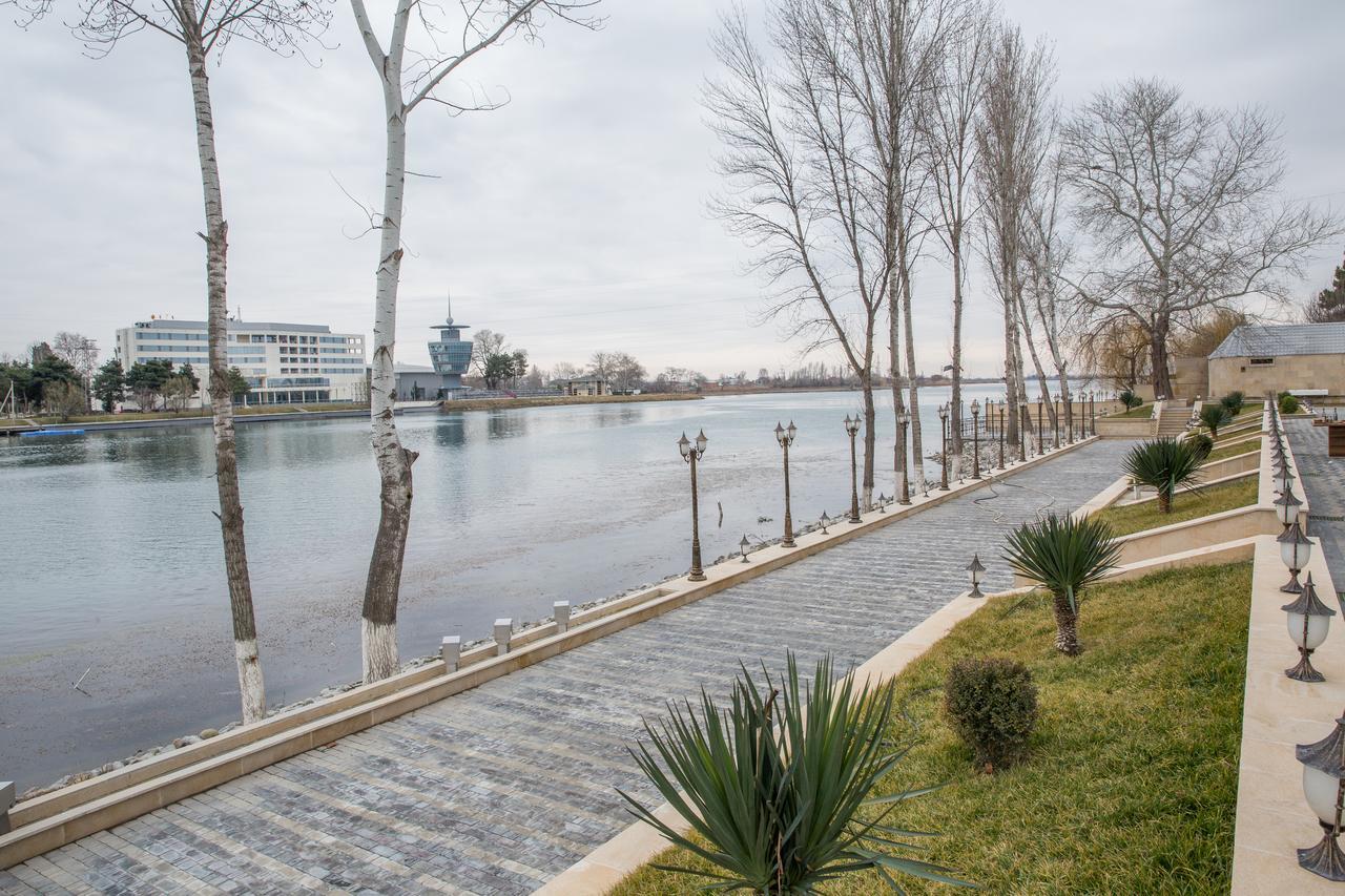 Semeni Hotel & Restaurant Μινγκατσεβίρ Εξωτερικό φωτογραφία