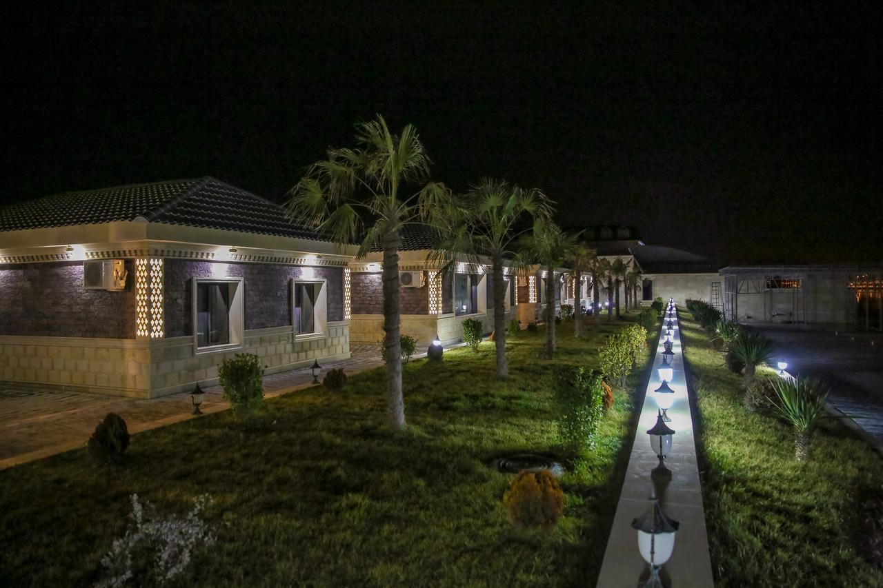 Semeni Hotel & Restaurant Μινγκατσεβίρ Εξωτερικό φωτογραφία